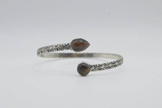 Brazalete de latón - Petra