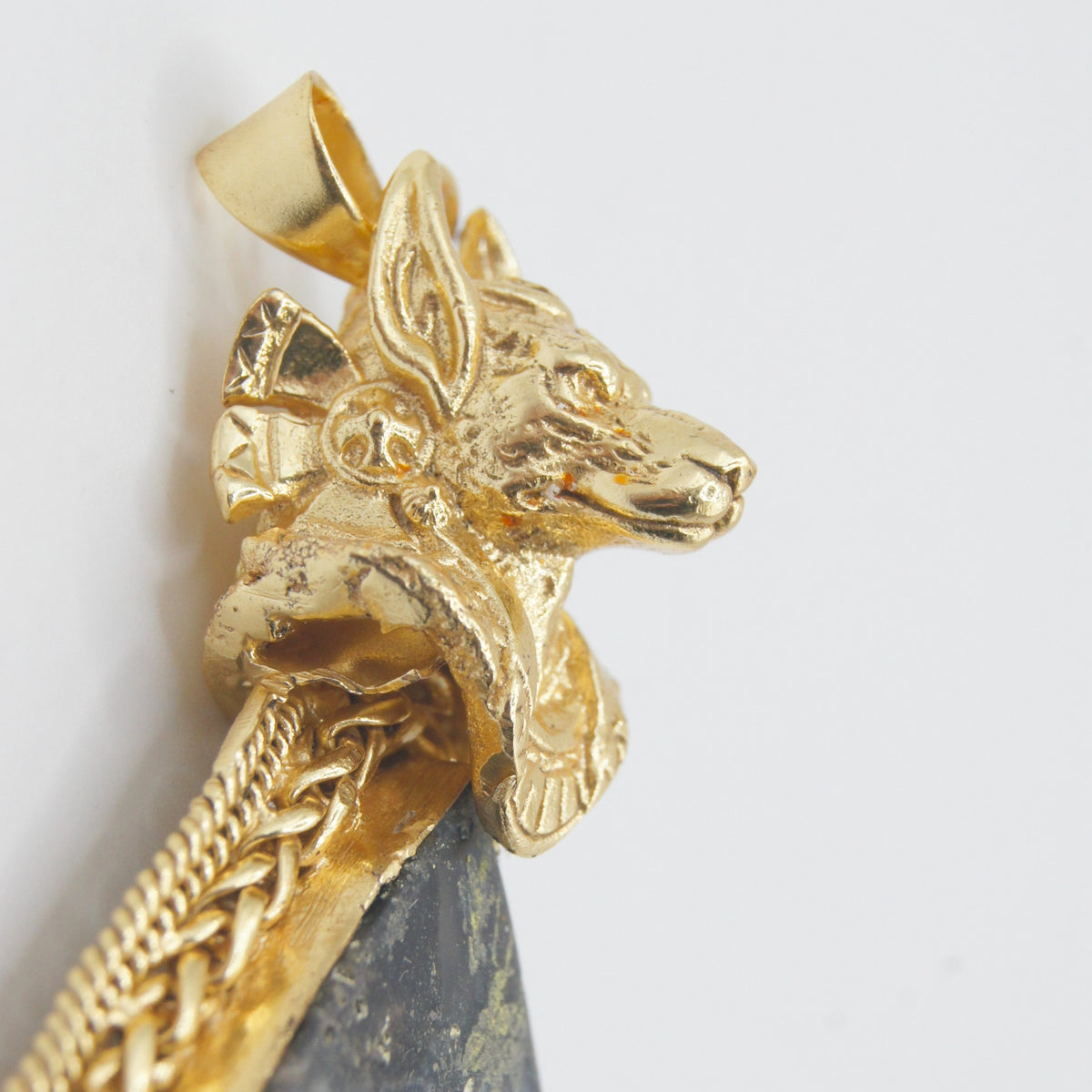 Anubis - Collar baño oro